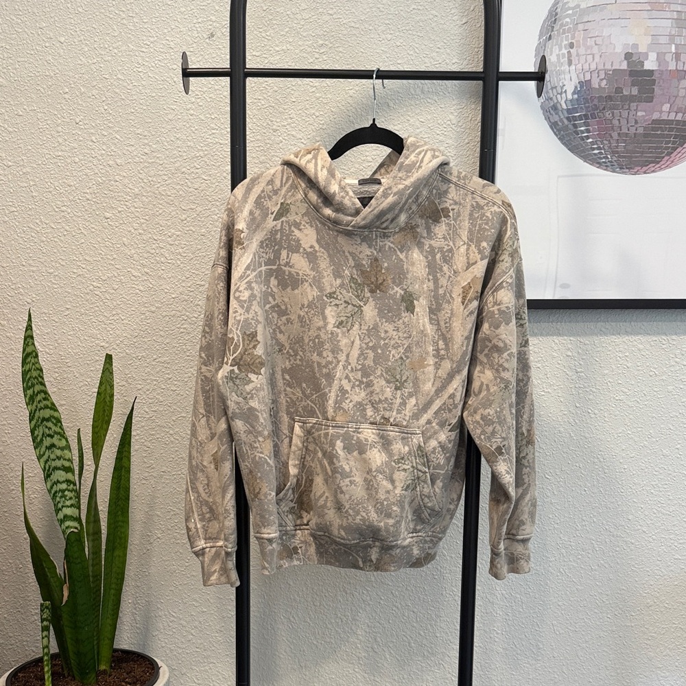 Abercrombie & Fitch Beige Camo Hoodie